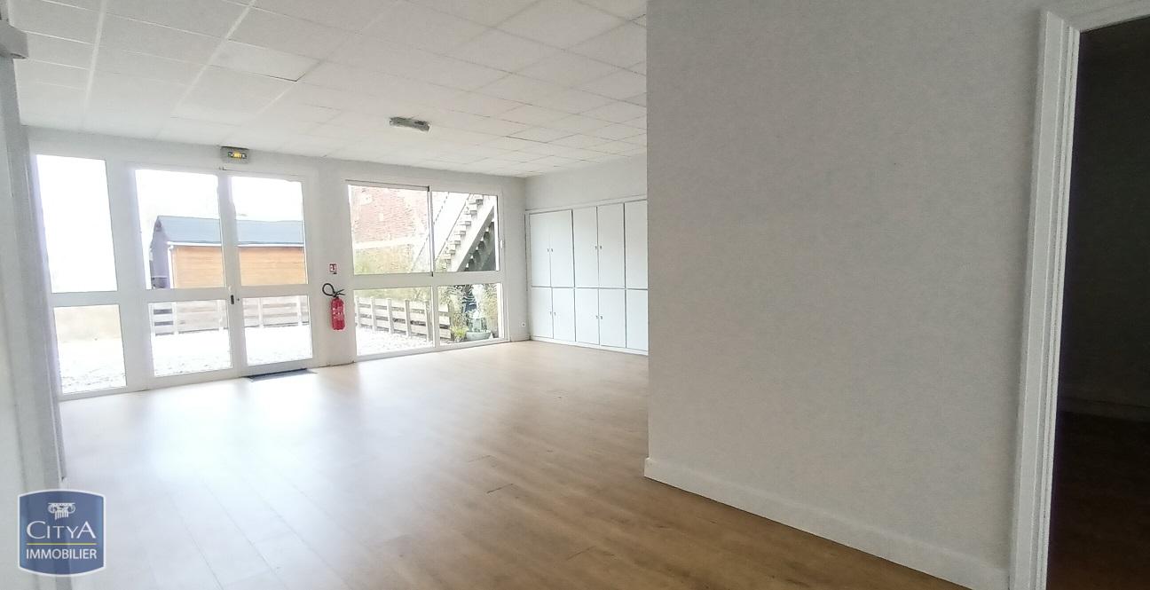 Photo Local Commercial 127.6m²