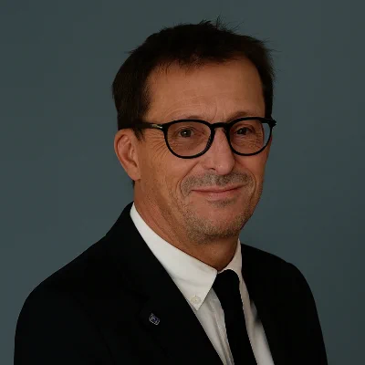 Photo de Jean-Paul Caron, Directeur