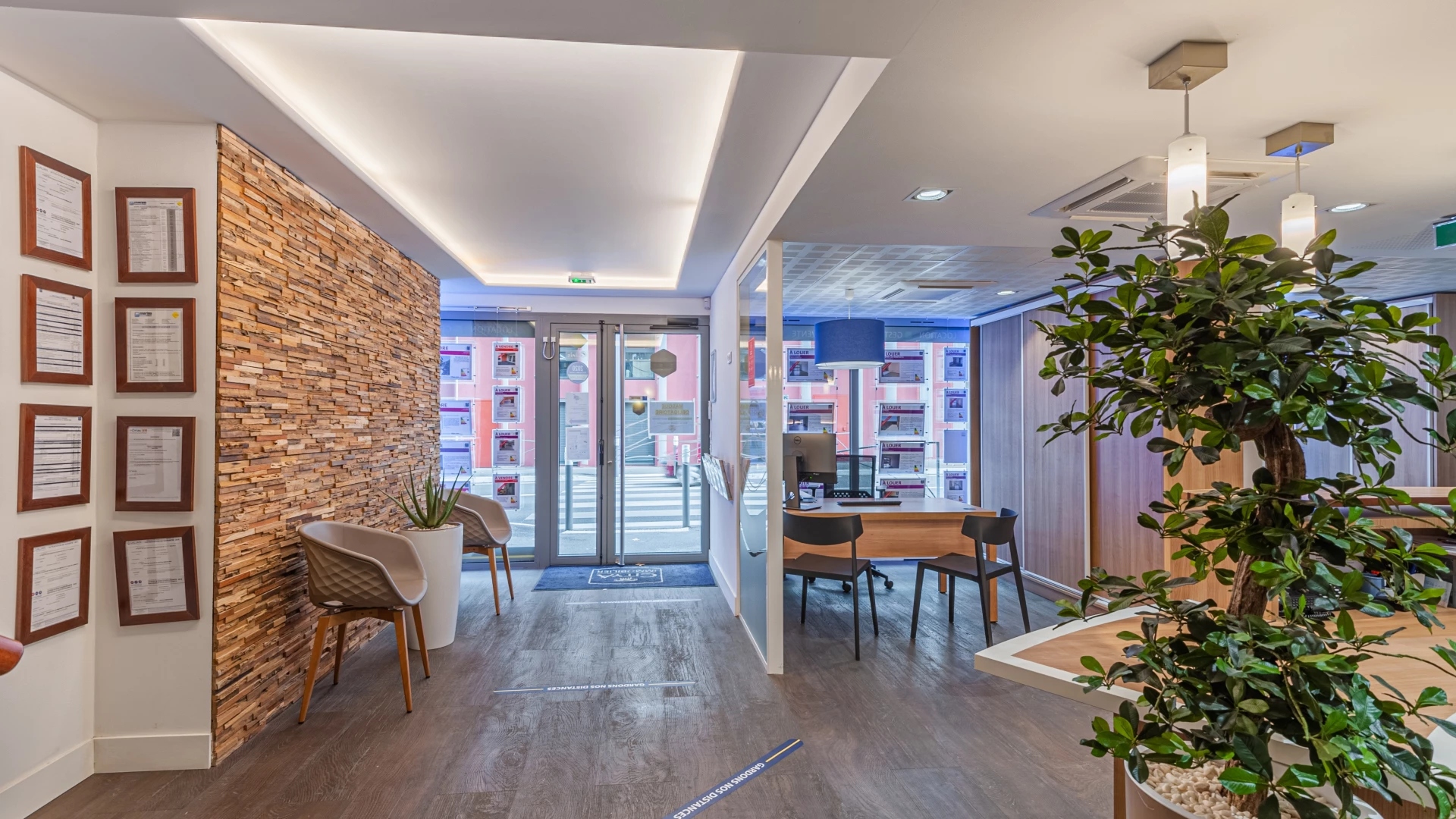 Photo de Citya Les Carmes - 3