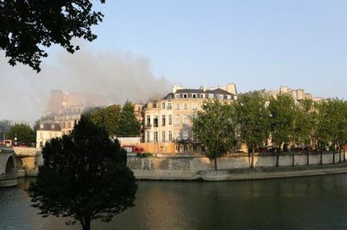 Incendie hôtel Lambert: de nombreux décors «sauvés»