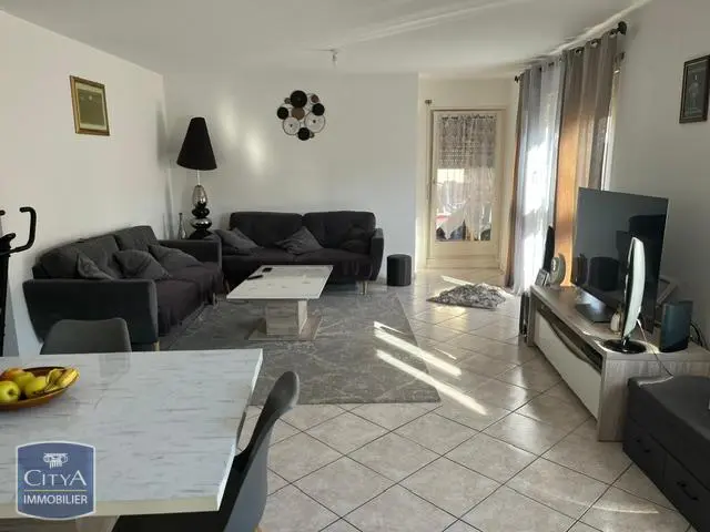 Photo 1 Appartement 4 pièces 95m²