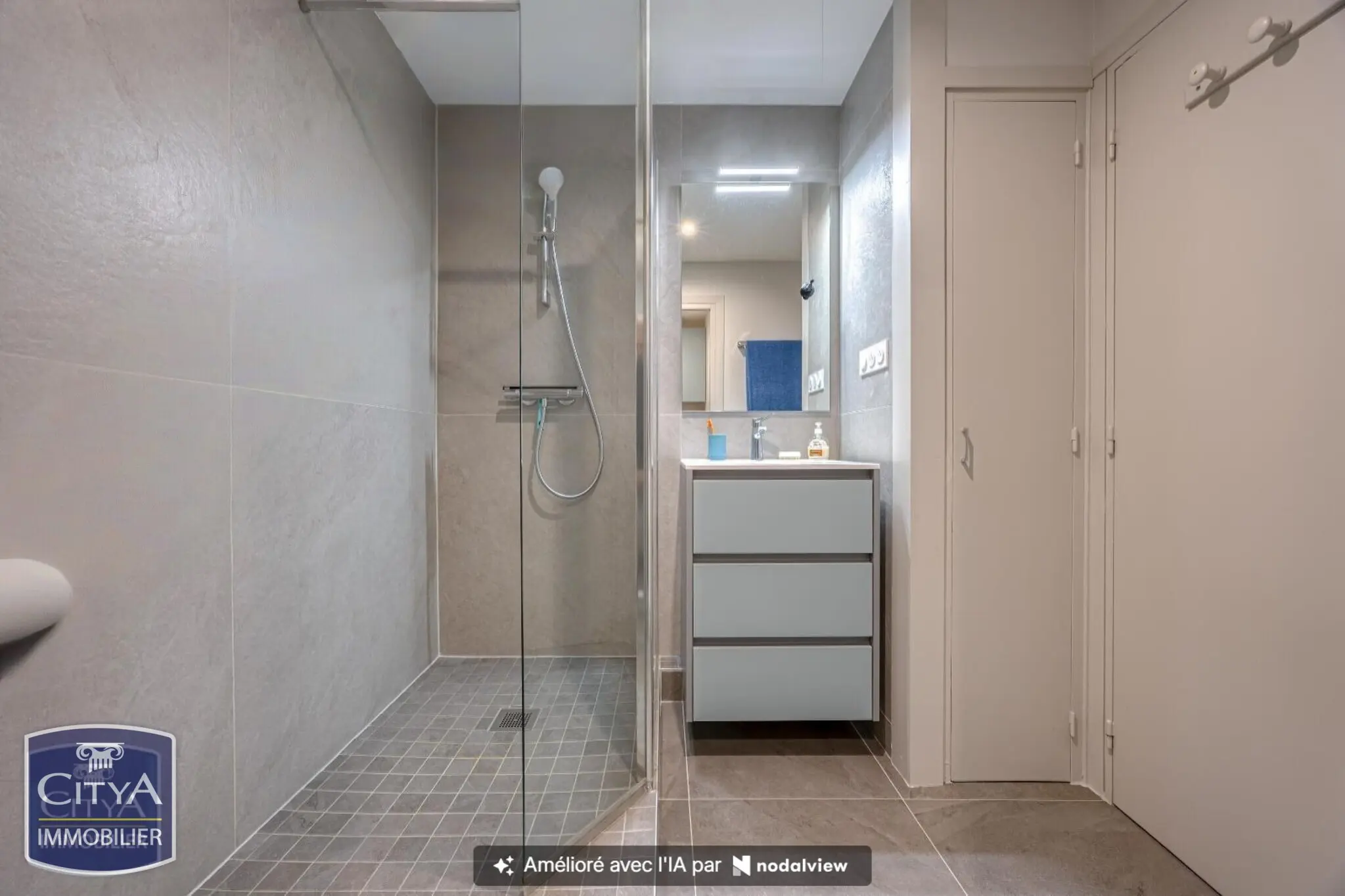 Photo 8 Appartement 6 pièces 129m²