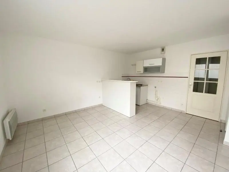 Photo 1 Appartement 1 pièce 30.33m²