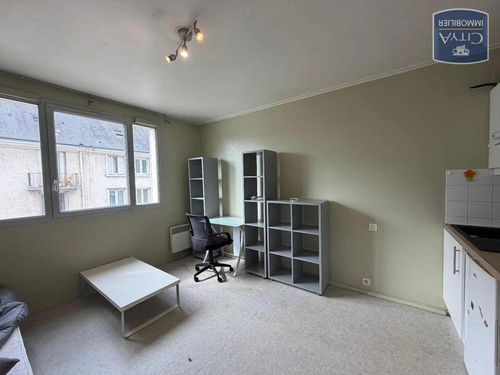 Photo 1 Appartement 1 pièce 19.6m²