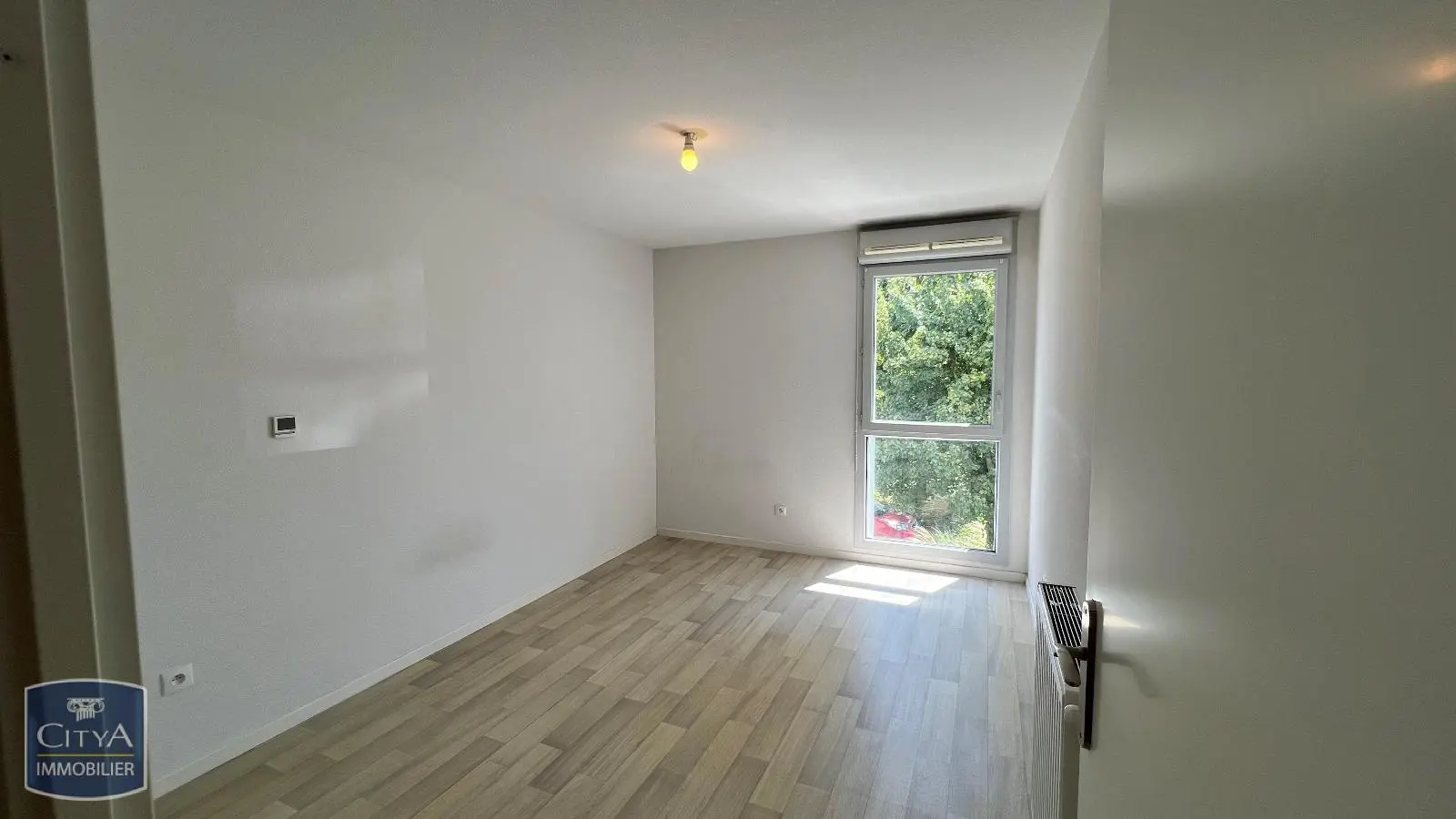 Photo 1 Appartement 1 pièce 19.54m²