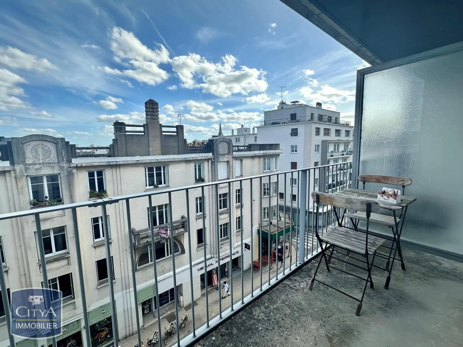 Photo 1 Appartement 1 pièce 20.09m²