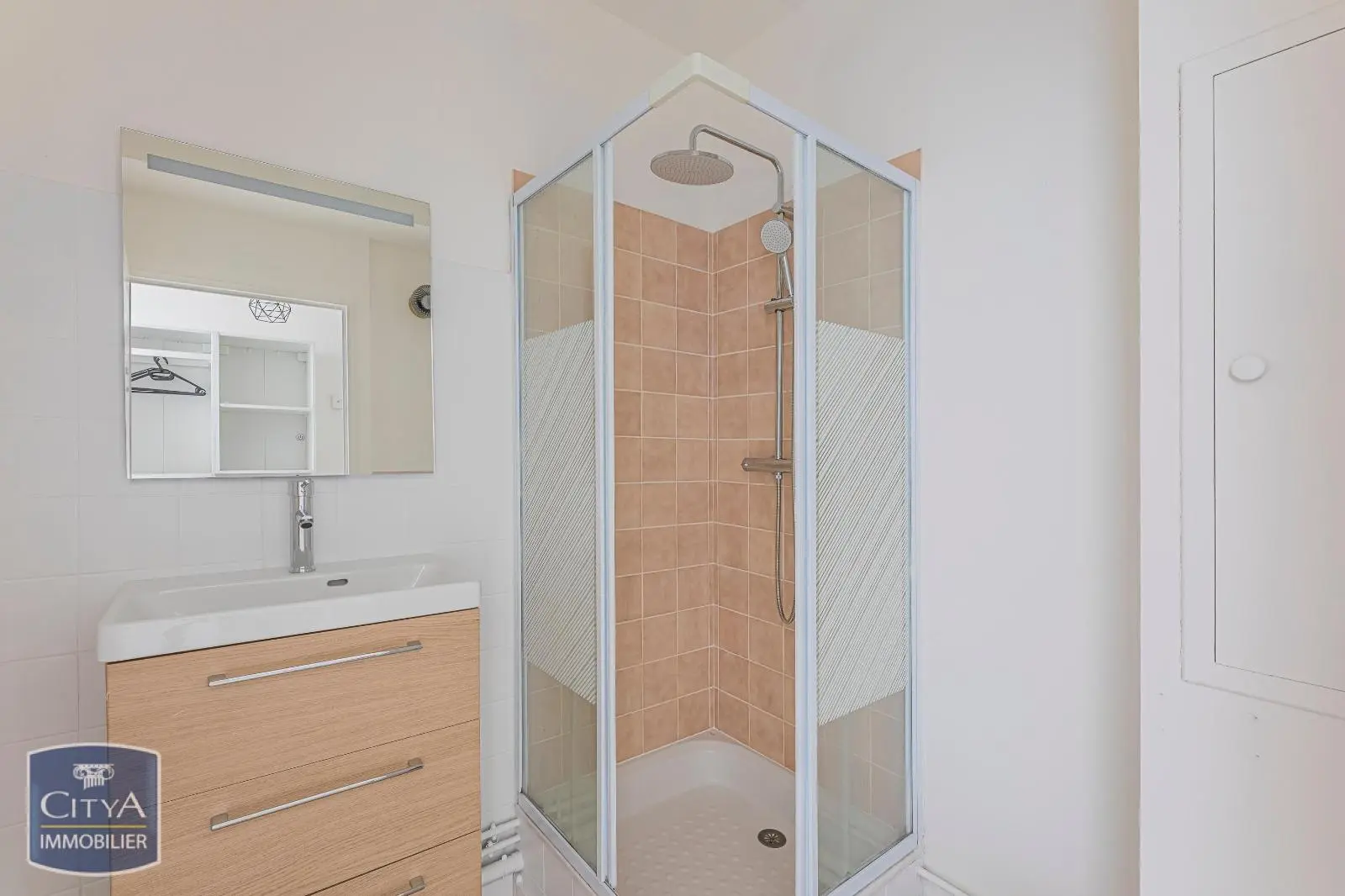 Photo 8 Appartement 1 pièce 15.52m²