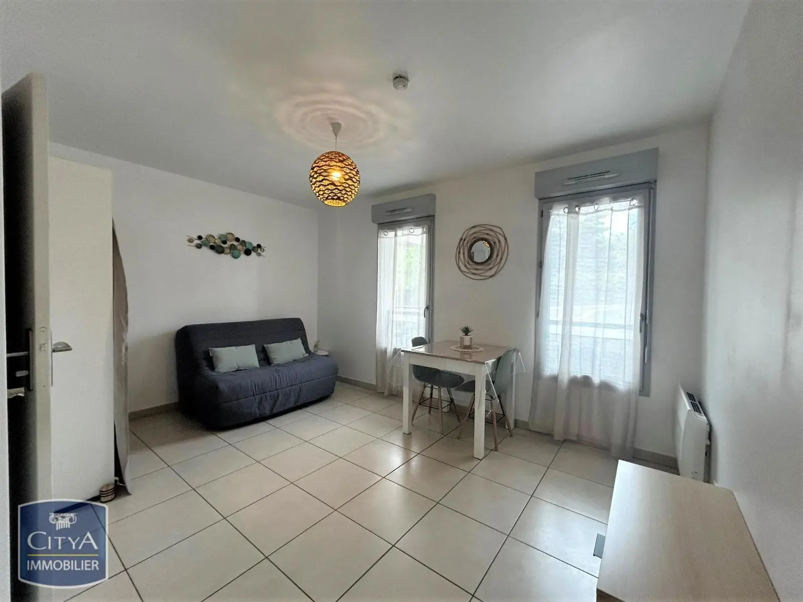 Photo 1 Appartement 1 pièce 22.81m²