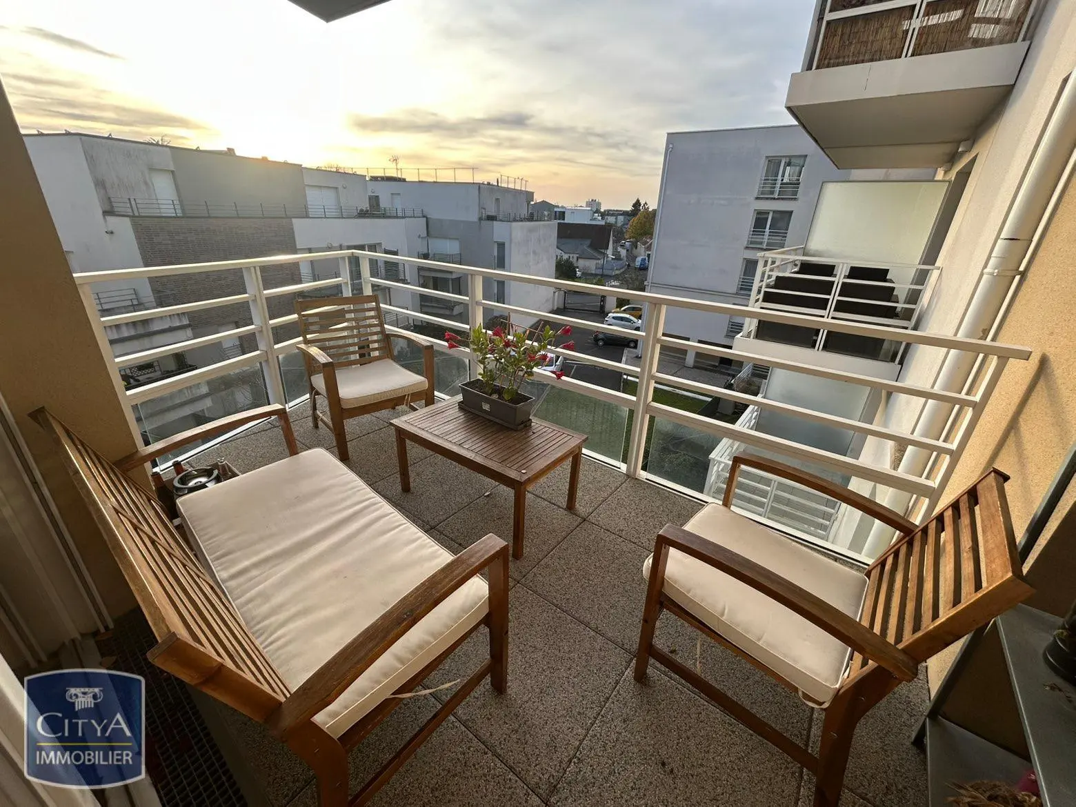 Photo 1 Appartement 4 pièces 77.35m²