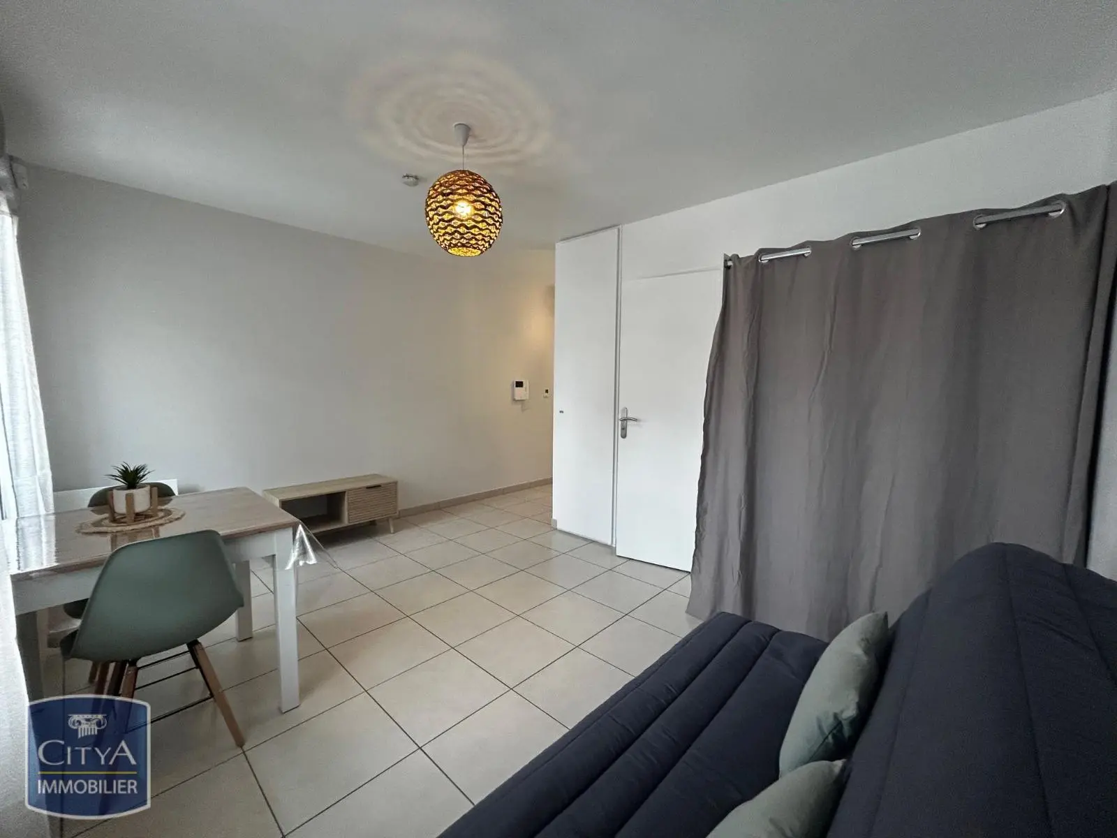 Photo 3 Appartement 1 pièce 22.81m²