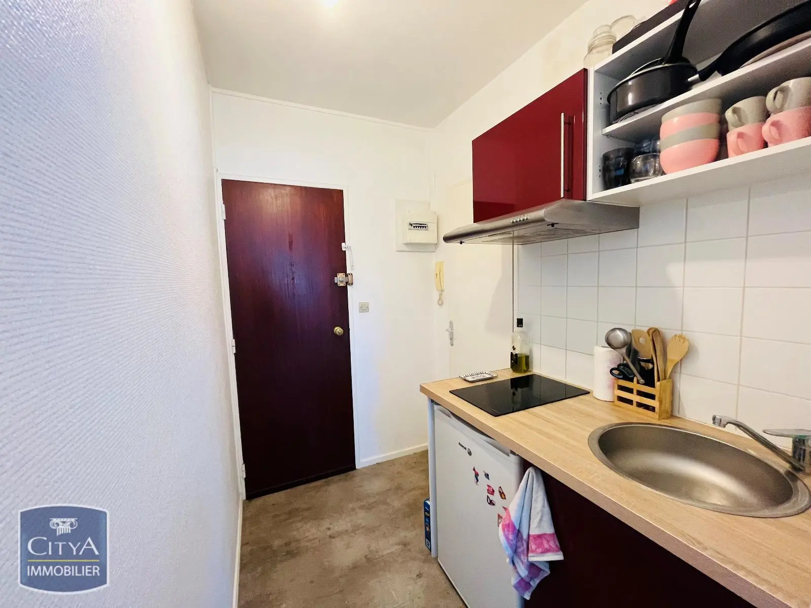 Photo 1 Appartement 1 pièce 25m²