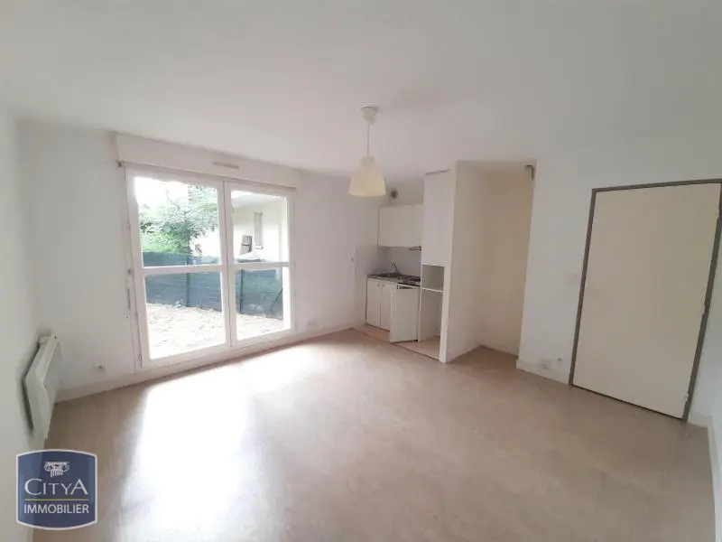 Photo 1 Appartement 1 pièce 25.36m²