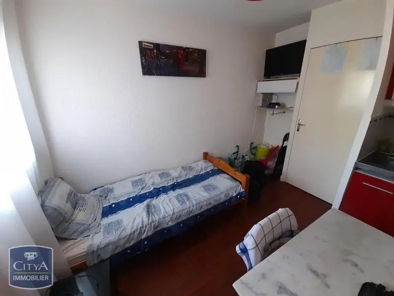 Photo 2 Appartement 1 pièce 10.66m²