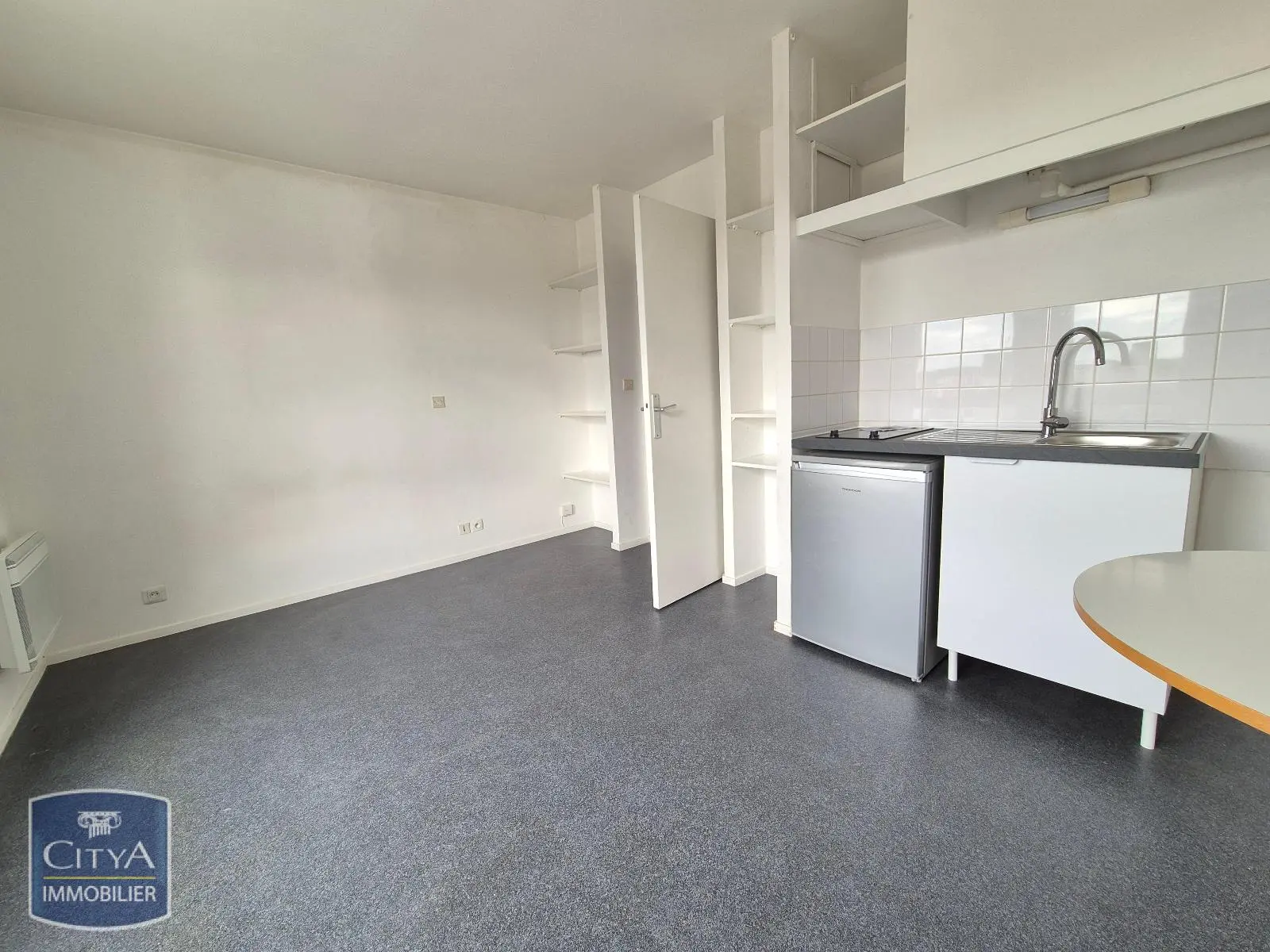 Photo 2 Appartement 1 pièce 17.5m²