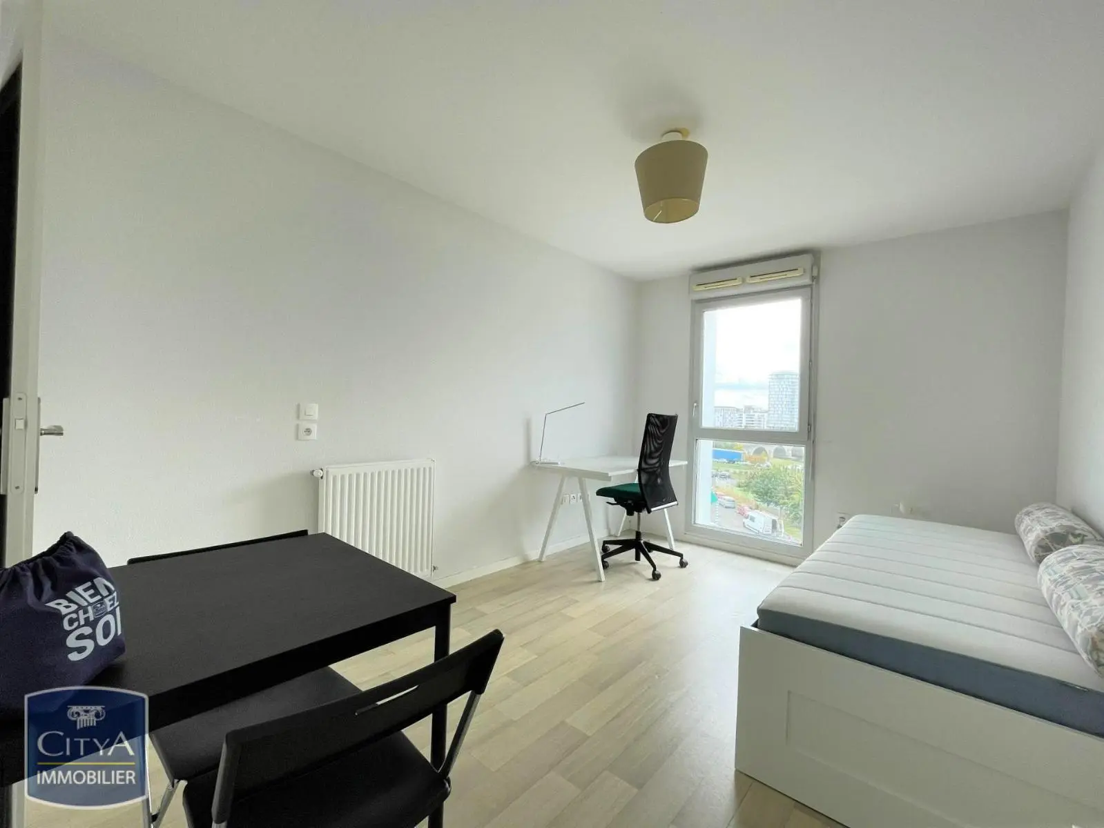 Photo 2 Appartement 1 pièce 19.36m²