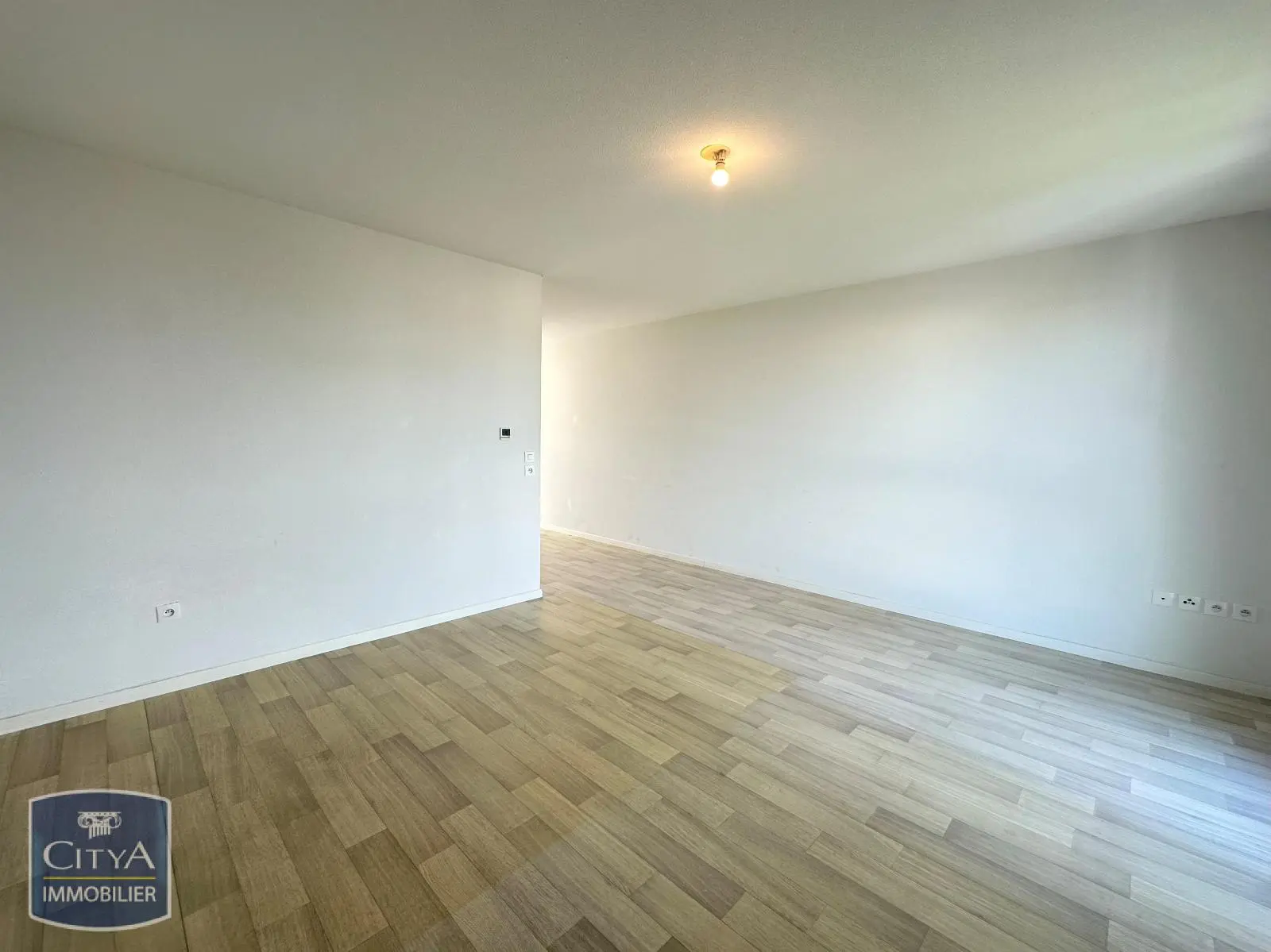 Photo 2 Appartement 1 pièce 39m²