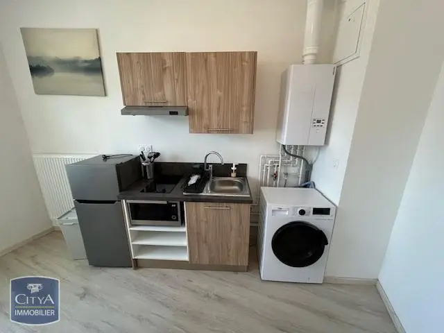 Photo 2 Appartement 1 pièce 29.8m²