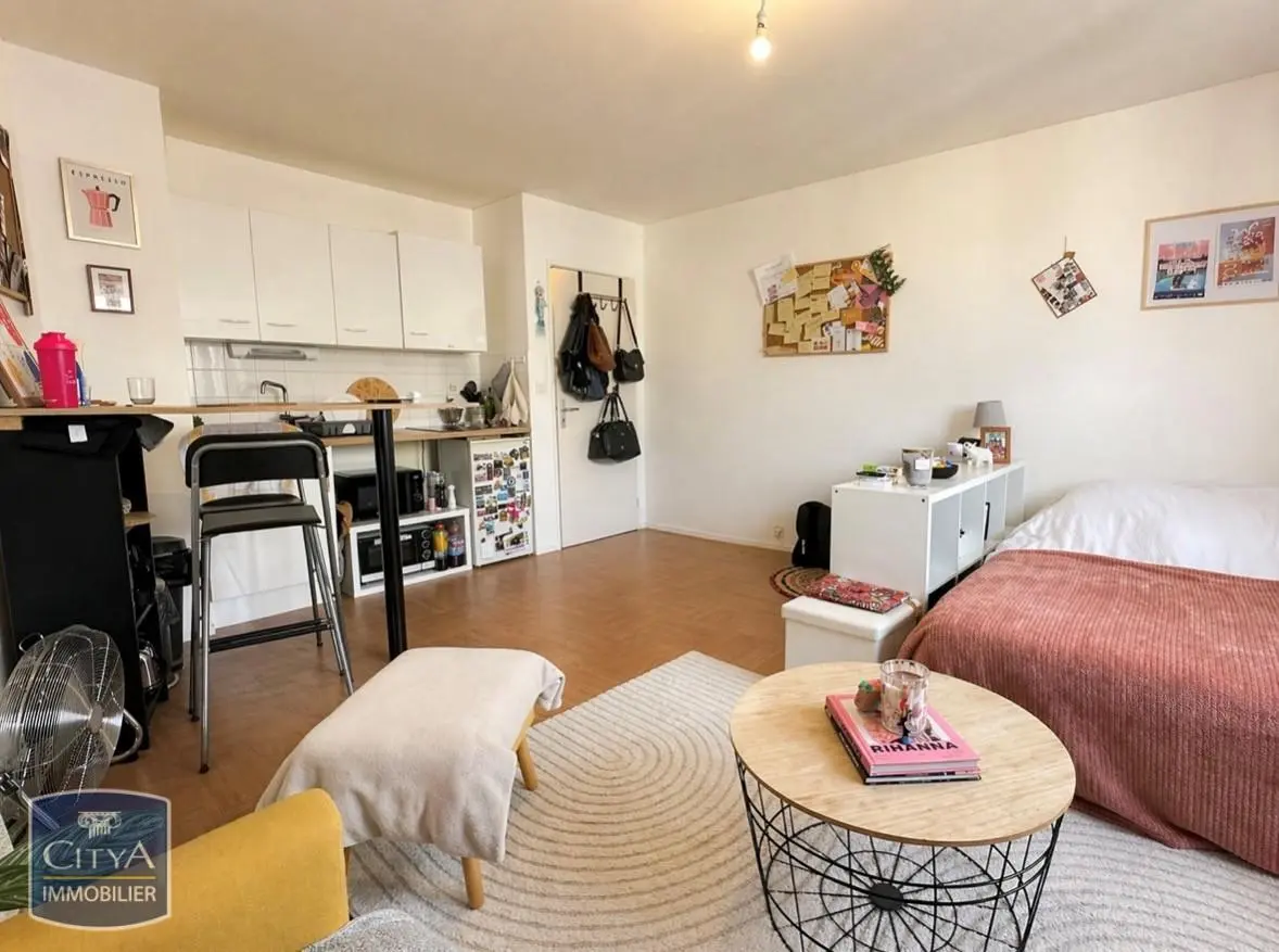 Photo 1 Appartement 1 pièce 29.28m²