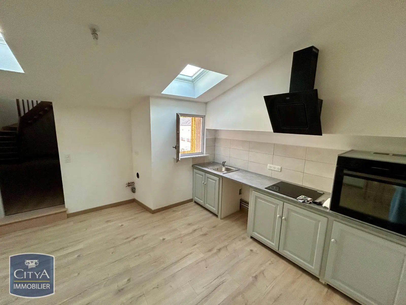 Photo 1 Appartement 4 pièces 103.93m²