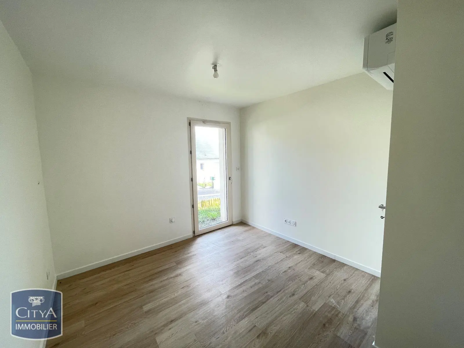 Photo 8 Maison 4 pièces 90.06m²