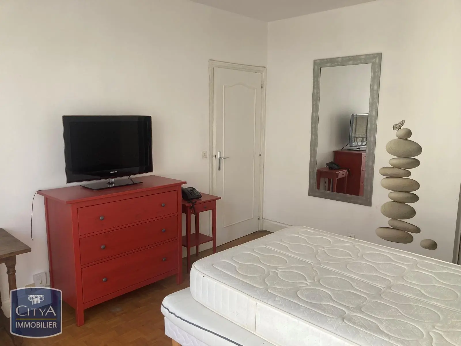 Photo 2 Appartement 1 pièce 31m²