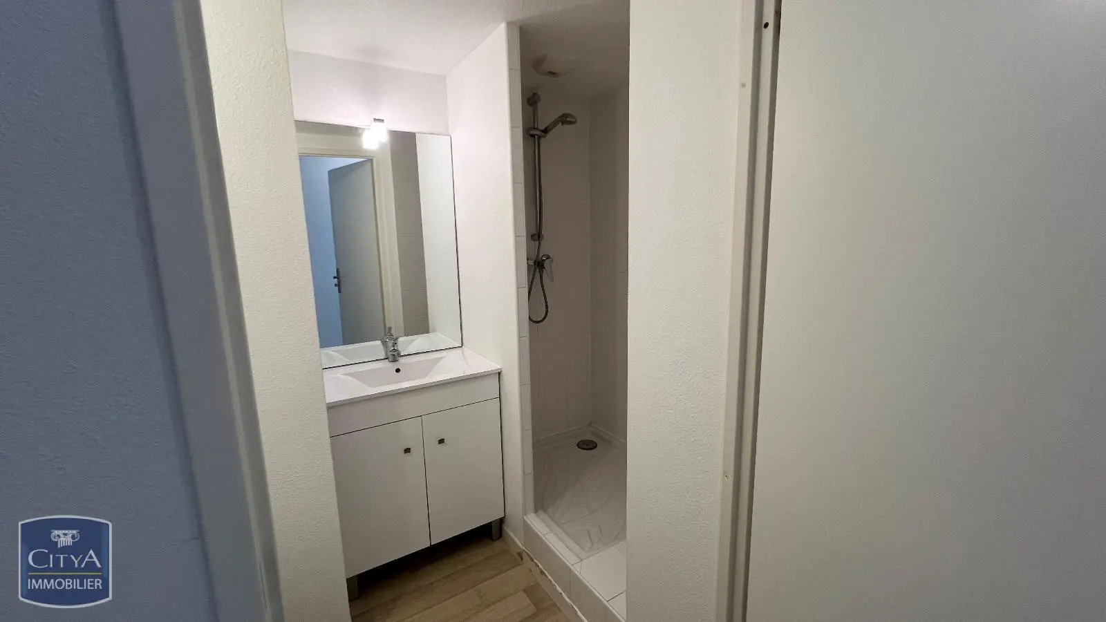 Photo 4 Appartement 1 pièce 19.54m²