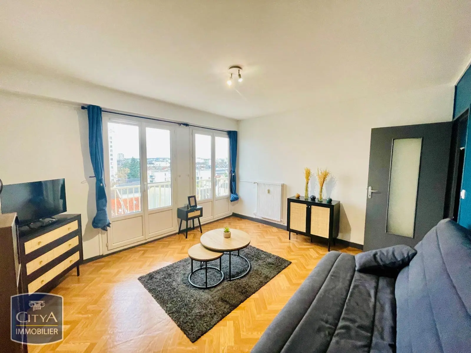 Photo 1 Appartement 1 pièce 31.94m²