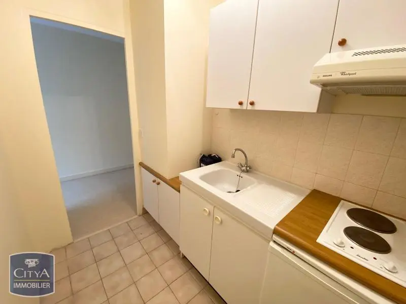 Photo 3 Appartement 1 pièce 28.73m²