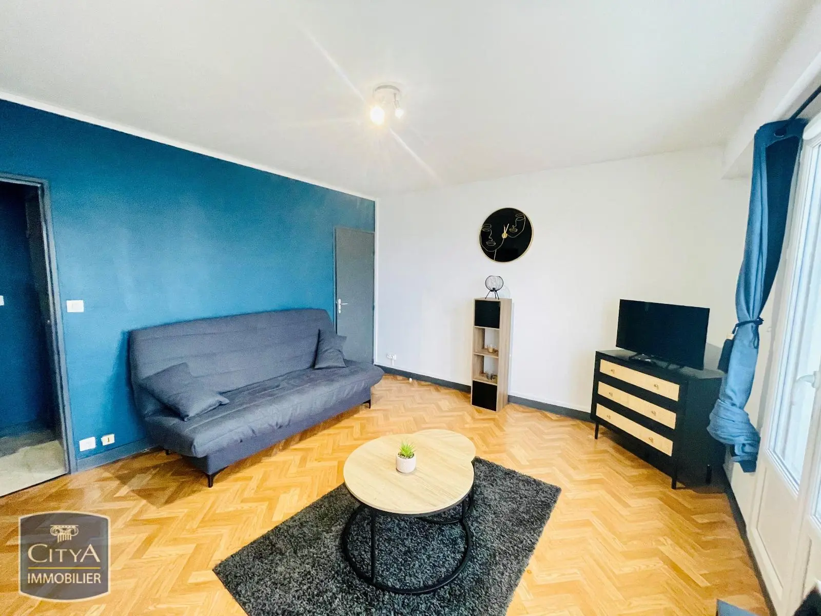 Photo 2 Appartement 1 pièce 31.94m²