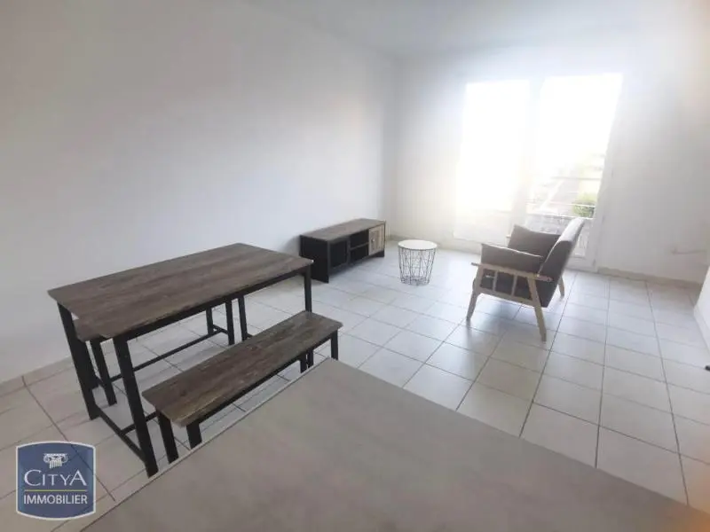 Photo 3 Appartement 1 pièce 33.74m²
