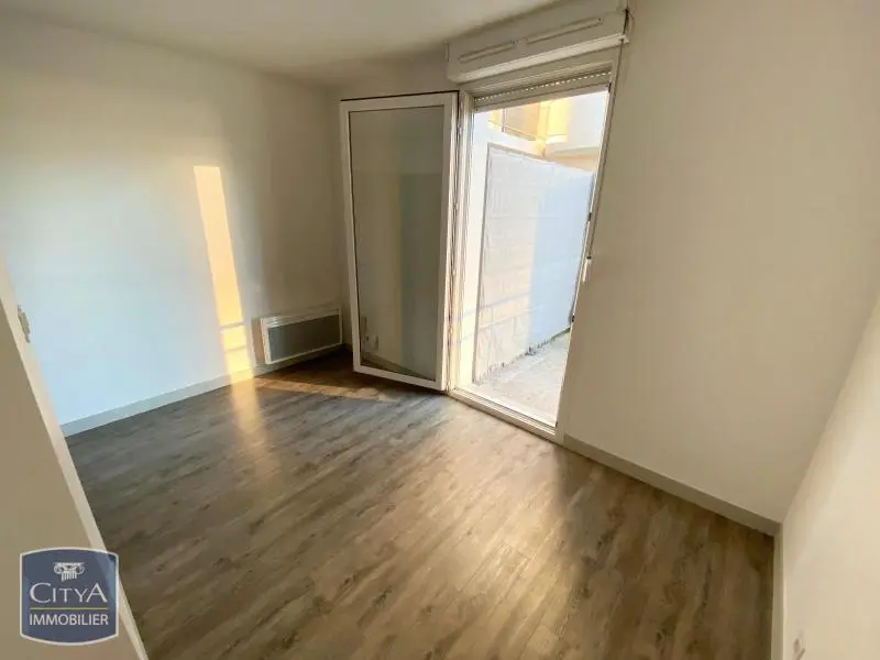 Photo 3 Appartement 1 pièce 16.04m²