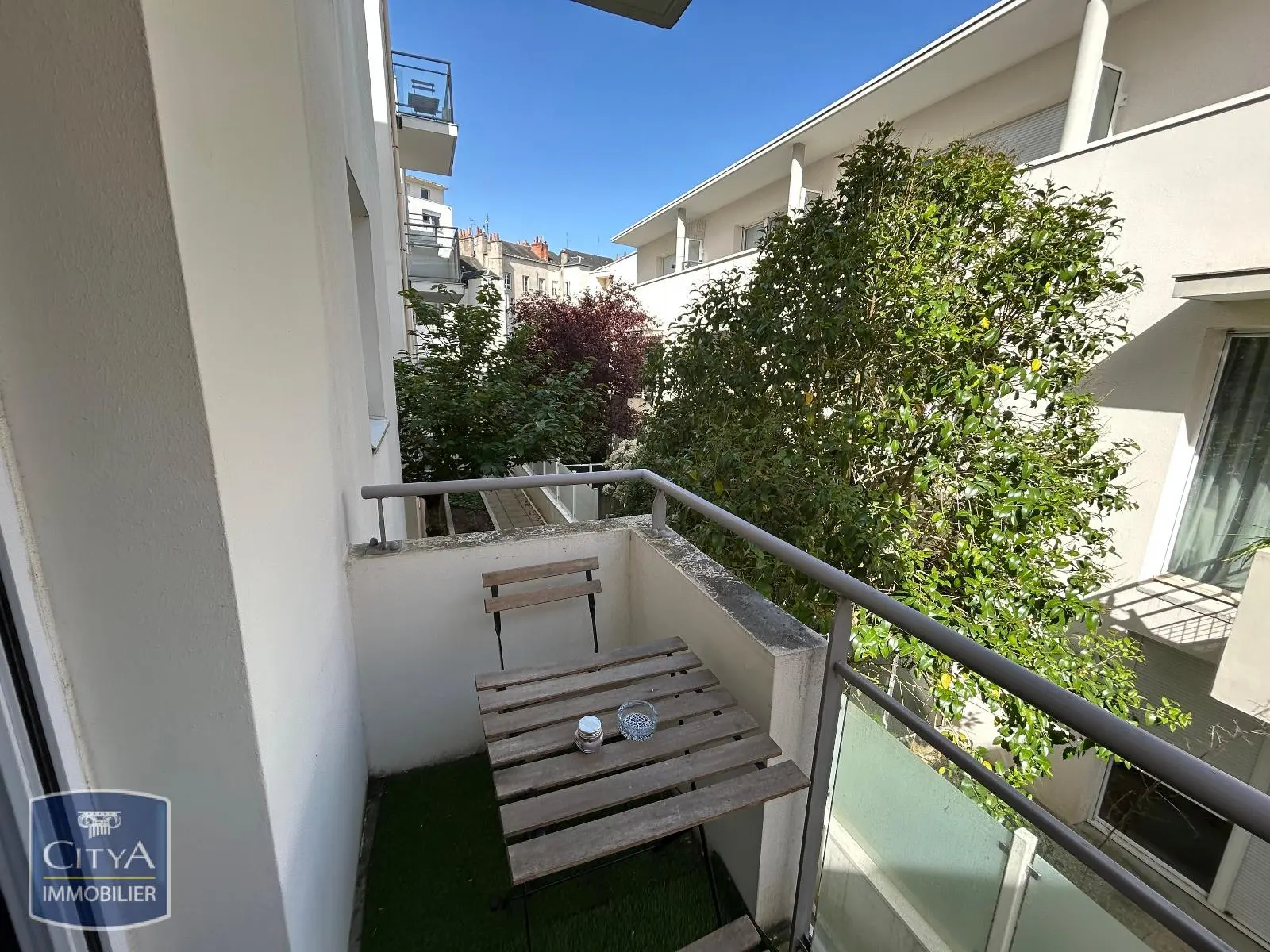 Photo 2 Appartement 1 pièce 21.6m²