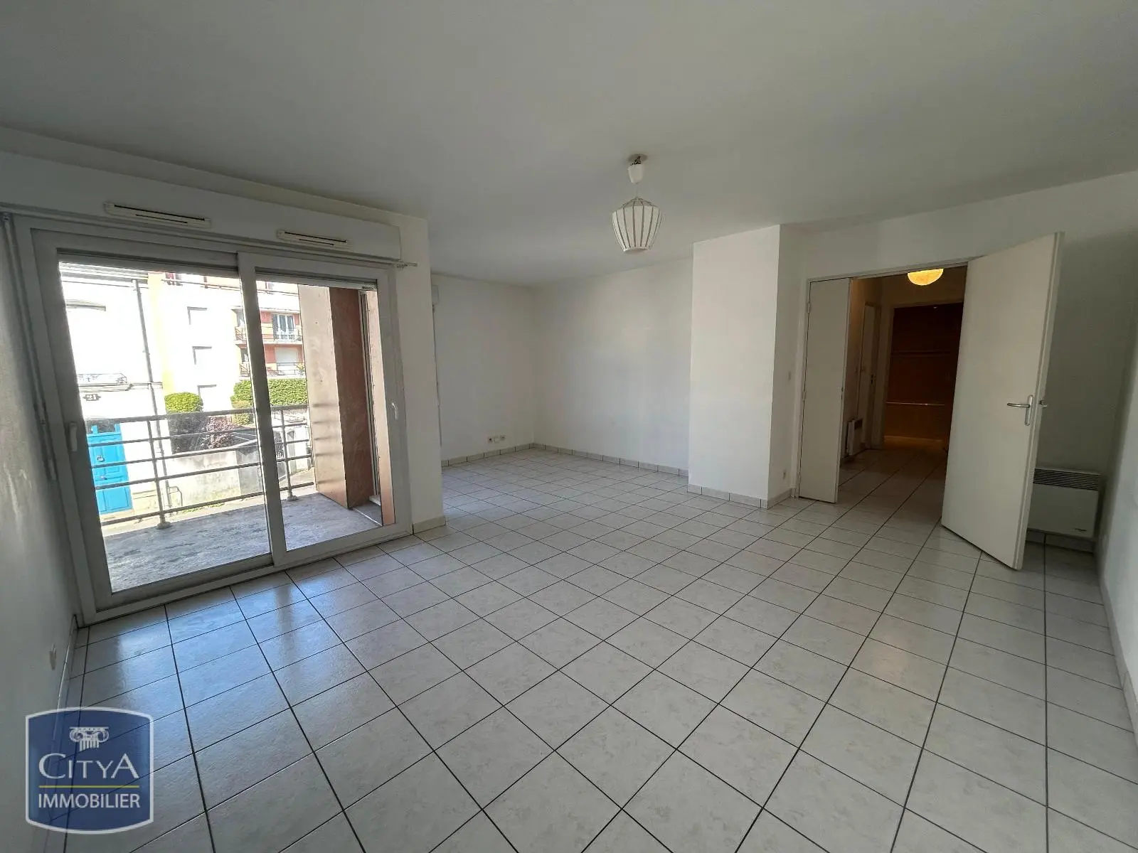 Photo 1 Appartement 2 pièces 55.64m²