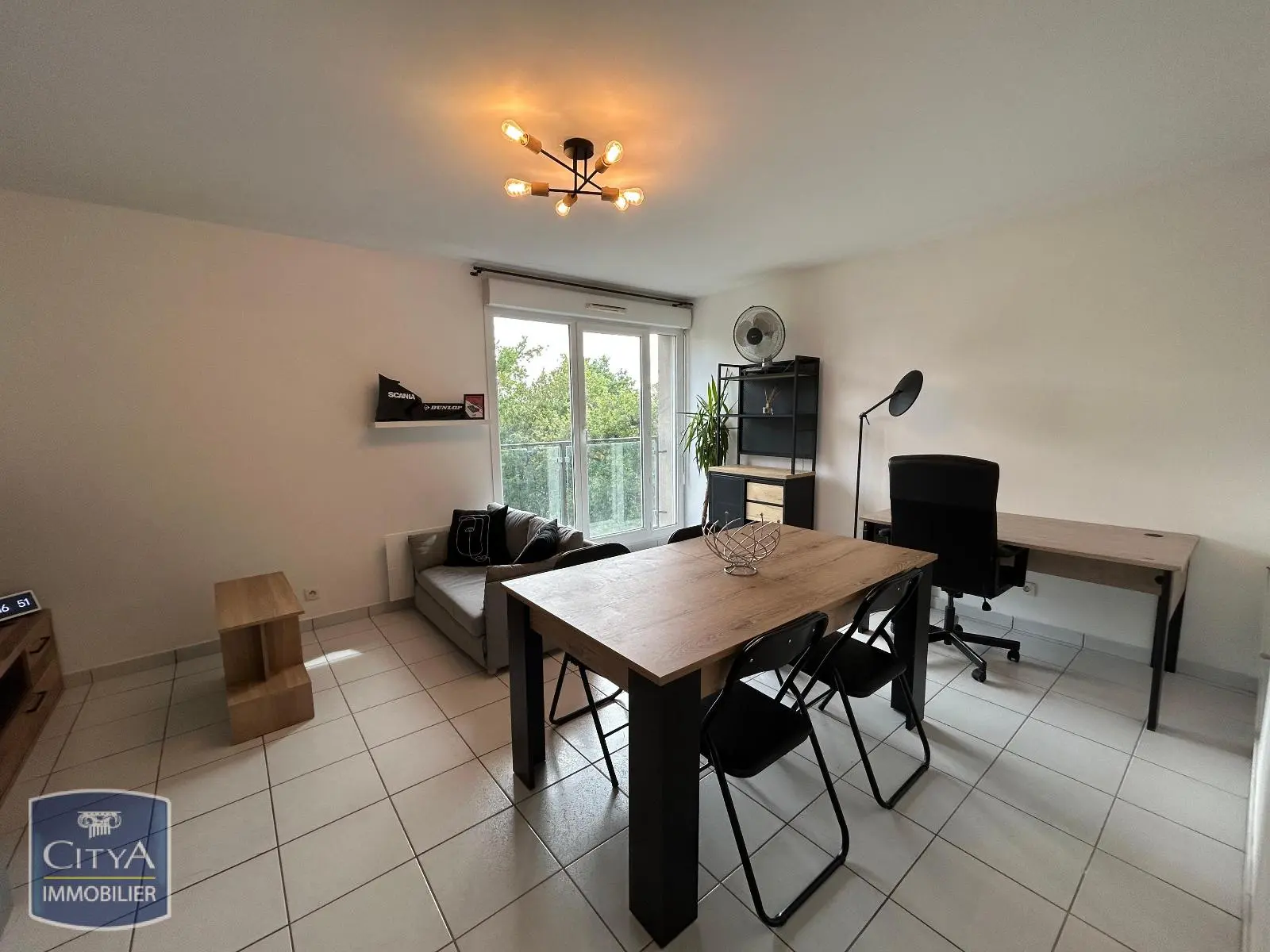 Photo 1 appartement Tours