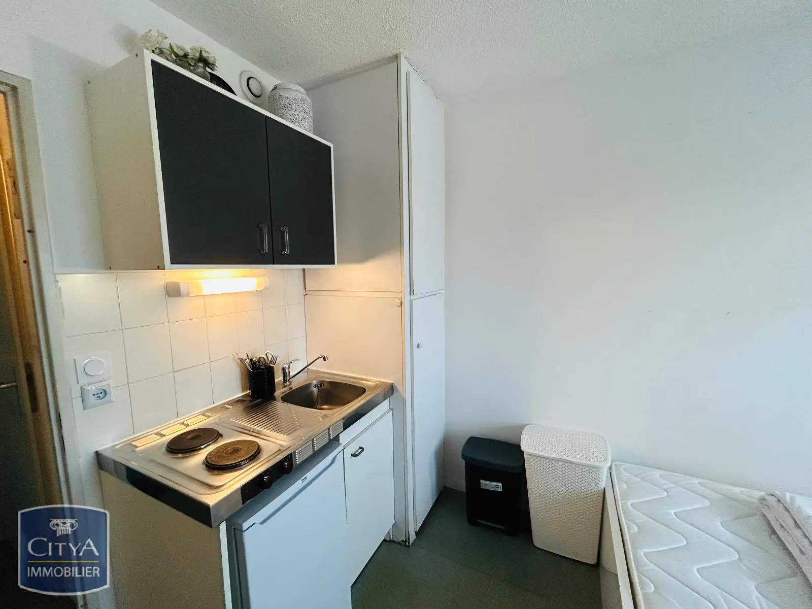 Photo 3 Appartement 1 pièce 12.52m²