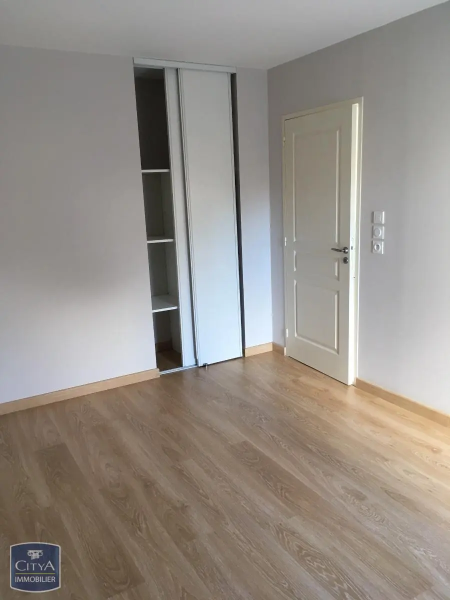 Photo 2 appartement Tours