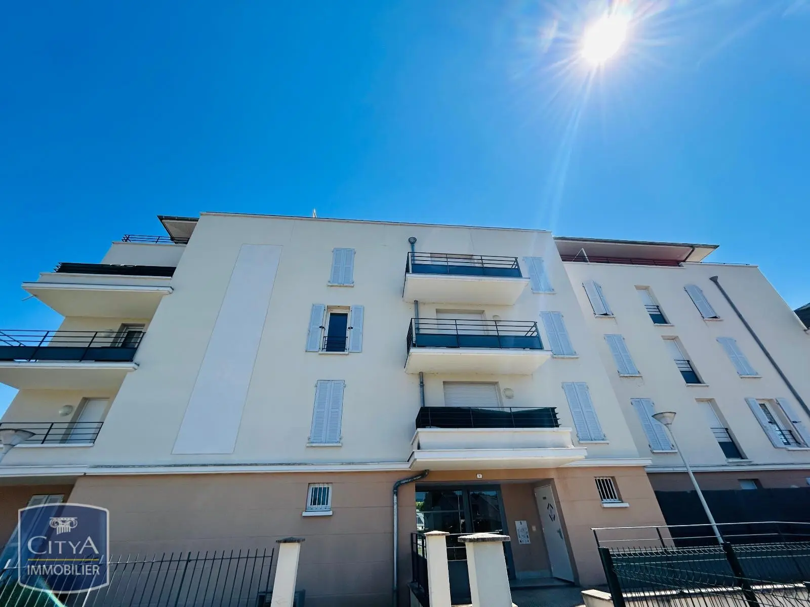 Photo 1 Appartement 1 pièce 21.52m²
