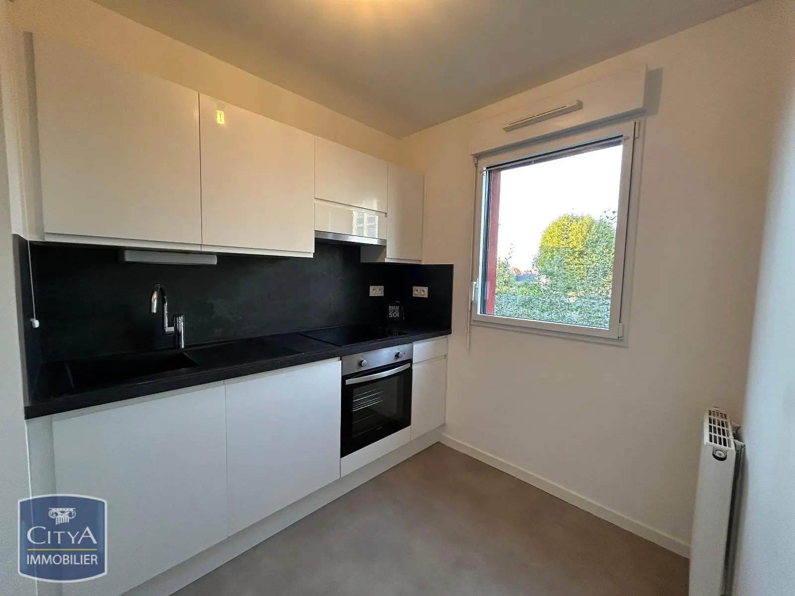 Photo 3 Appartement 1 pièce 28.53m²