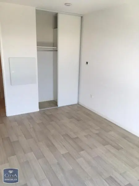 Photo 2 Appartement 1 pièce 19.54m²