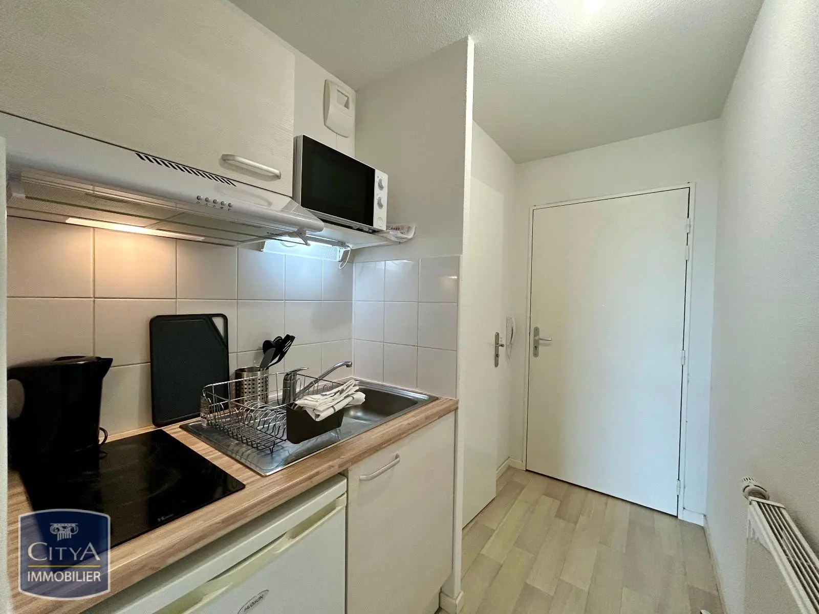 Photo 3 Appartement 1 pièce 19.21m²