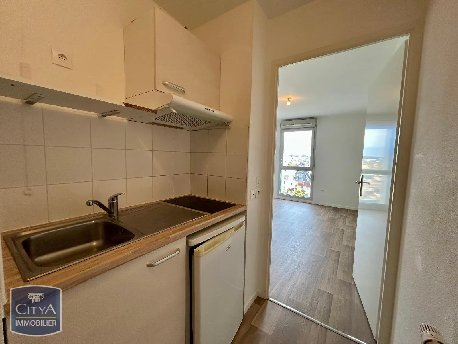 Photo 3 Appartement 1 pièce 19.54m²