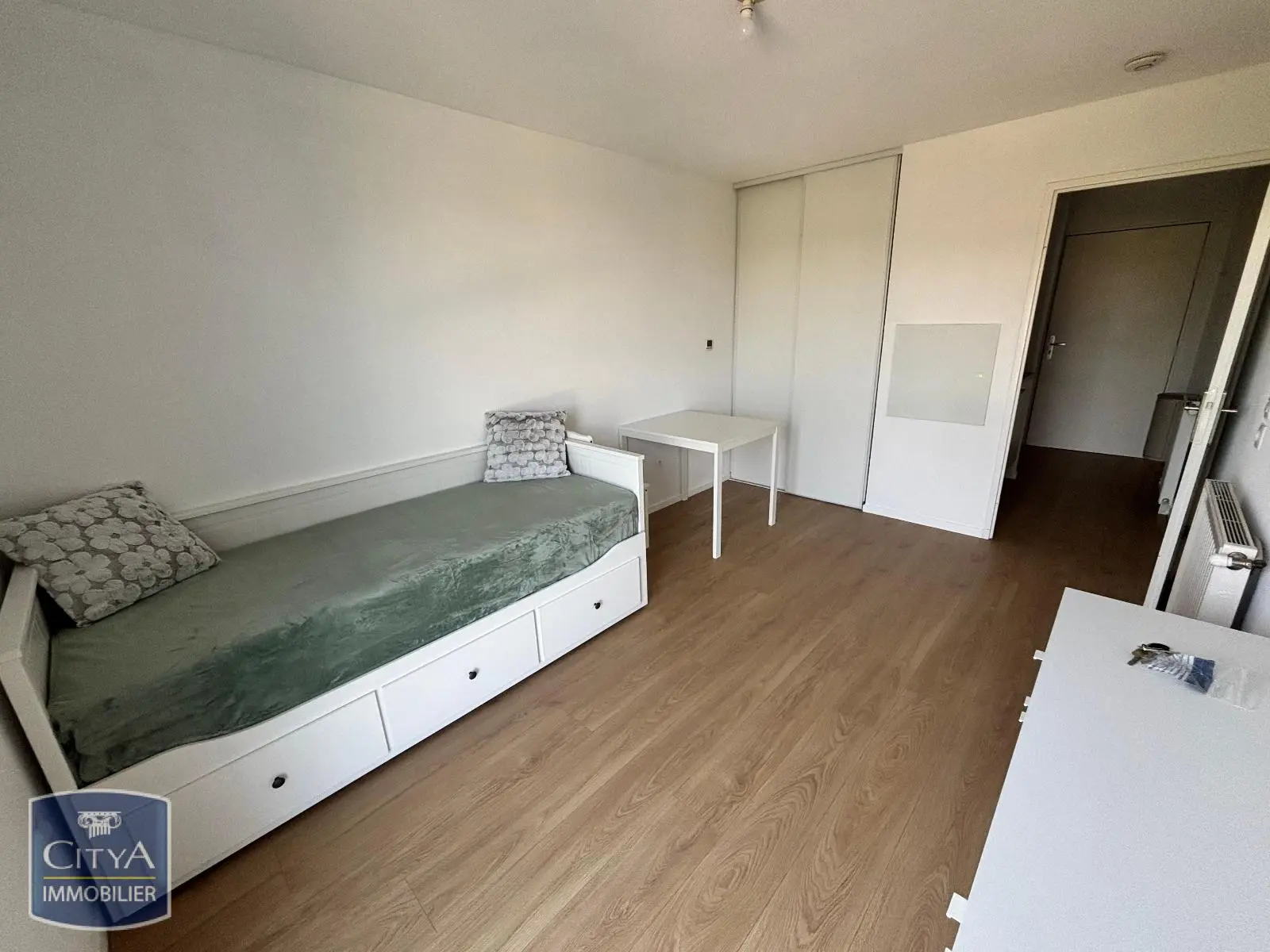 Photo 1 Appartement 1 pièce 19.54m²