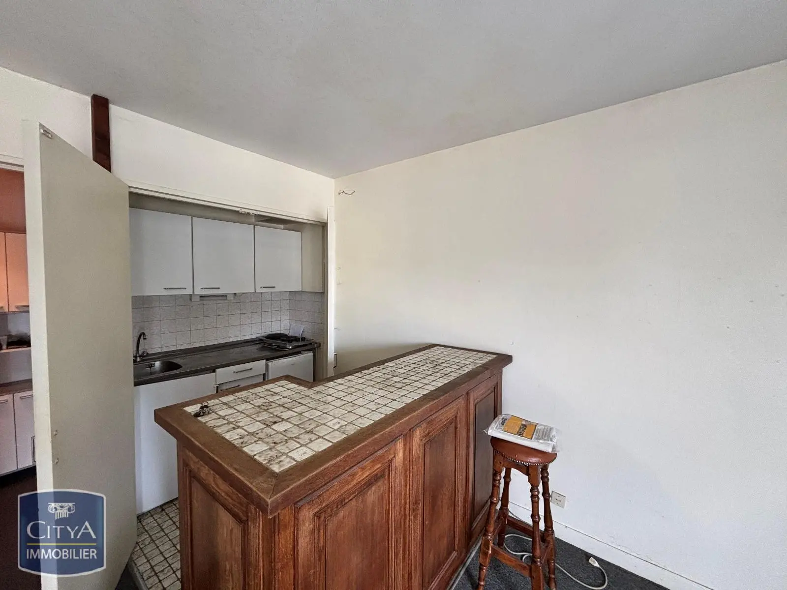 Photo 3 Appartement 1 pièce 27.8m²