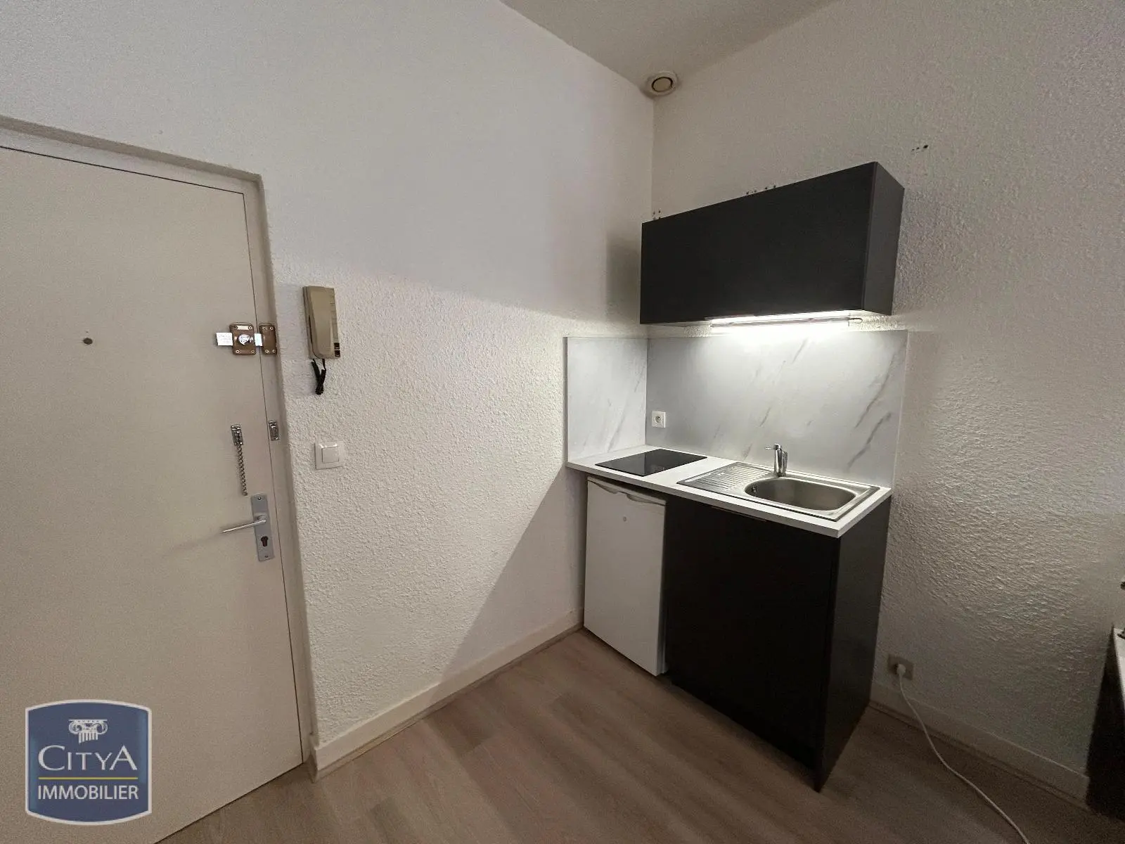 Photo 5 Appartement 1 pièce 25.16m²
