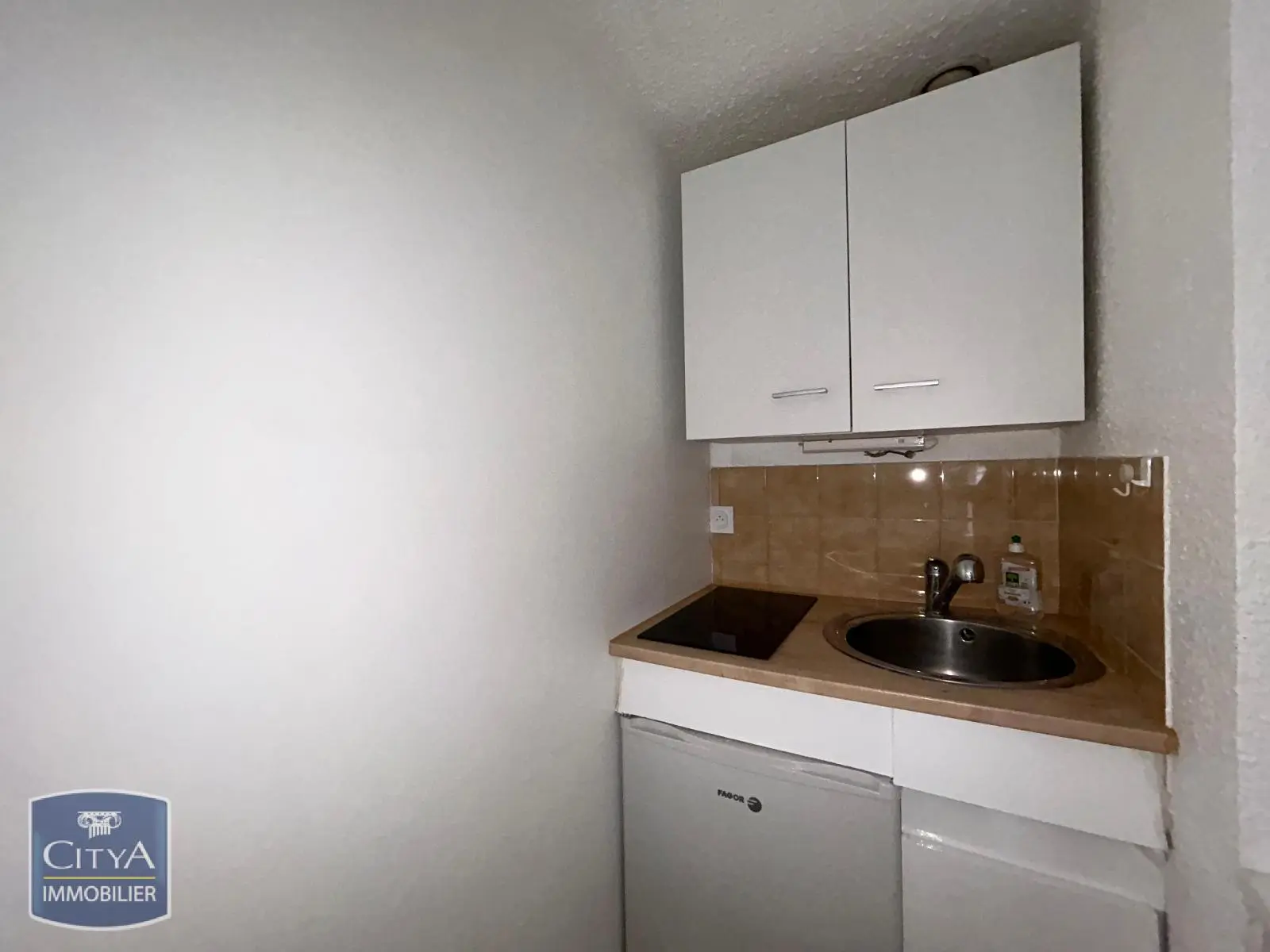 Photo 4 Appartement 1 pièce 12.78m²