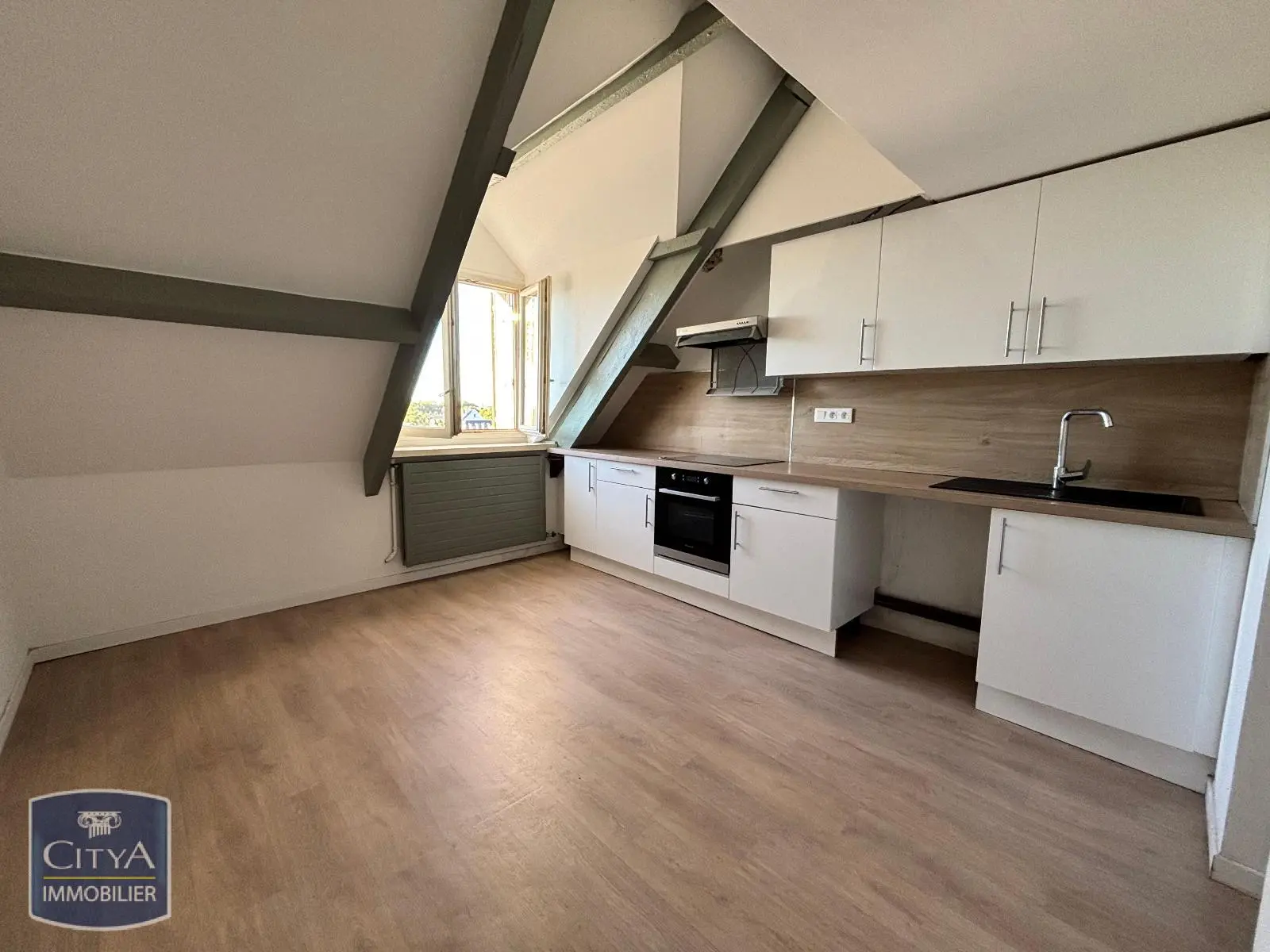 Photo 1 Appartement 3 pièces 75m²
