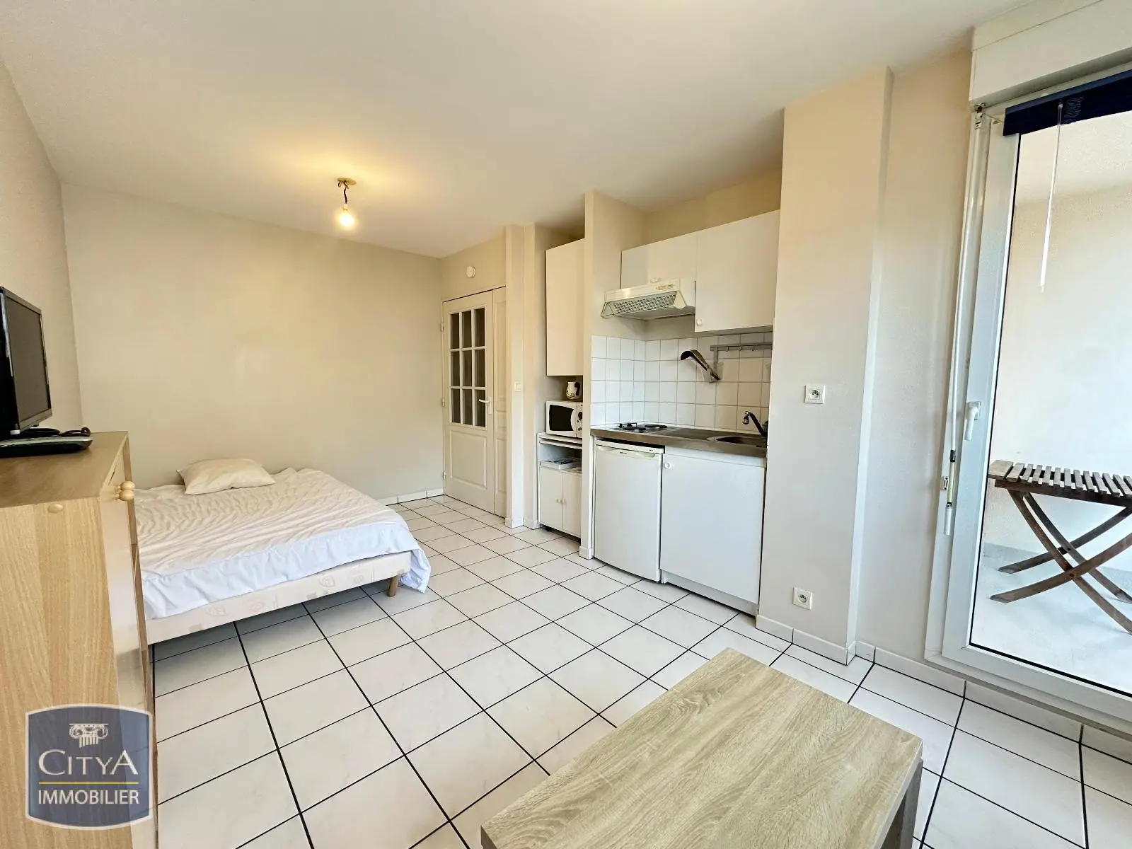 Photo 1 Appartement 1 pièce 21.97m²