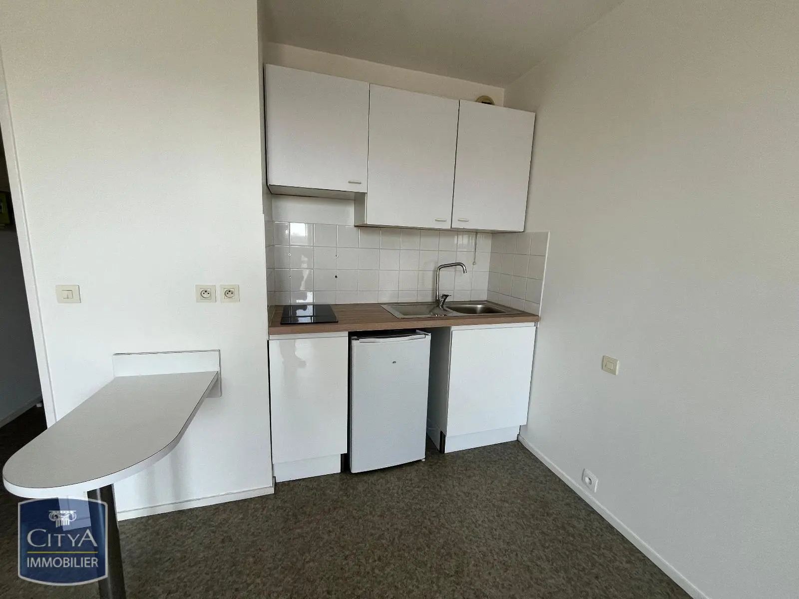 Photo 3 Appartement 1 pièce 20.09m²