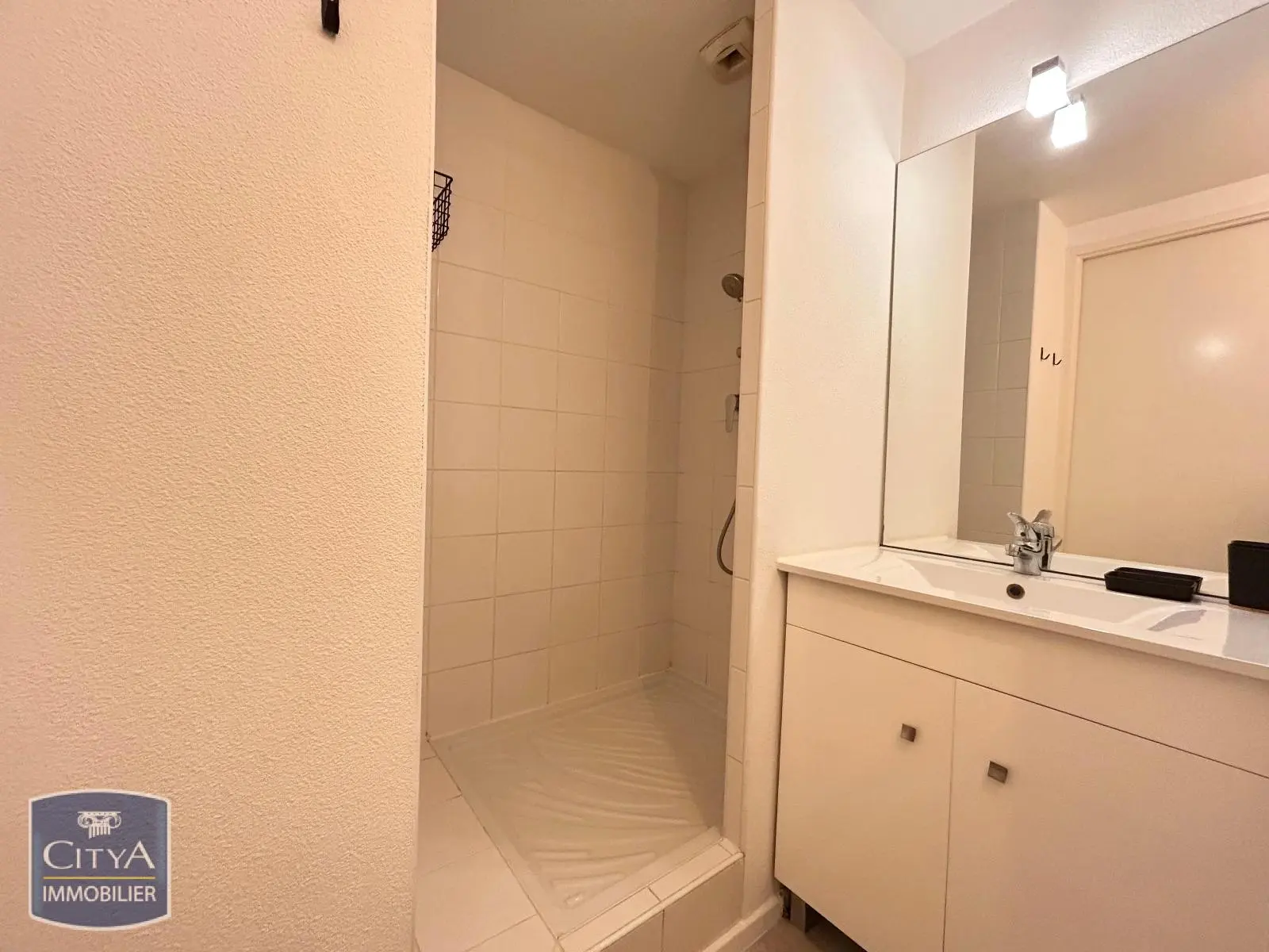 Photo 4 Appartement 1 pièce 19.54m²