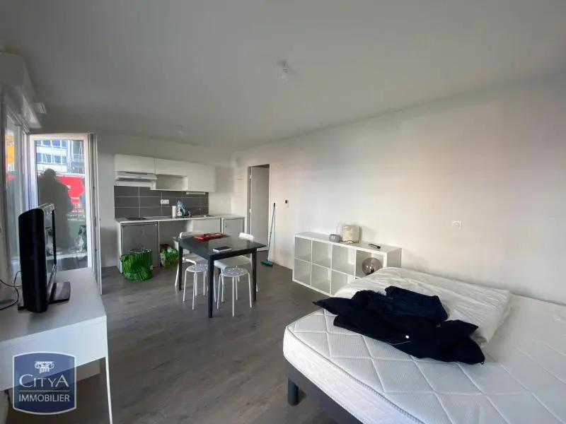 Photo 2 Appartement 1 pièce 29.16m²